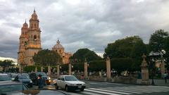 Catedral Metropolitana de Morelia illuminated at night