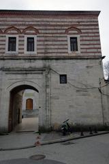 Istanbul Yeni Valide Mosque entrance with mektep