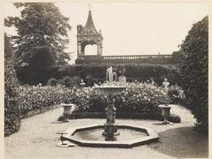 The Dahlia Garden in Holland House in 1907