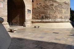 Bases de les torres de Quart de València