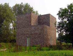 Museum Insel Hombroich with greenery and modern architecture