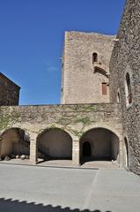 Castillo Real de Collioure with a scenic view of the surrounding landscape