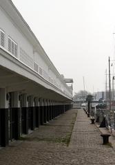 L'Encan at La Rochelle harbor