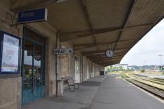 Gare de Dinan platform view