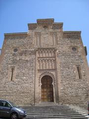 Church of Santiago del Arrabal facade