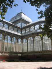 Glazen paleis in Retiro Park, Madrid