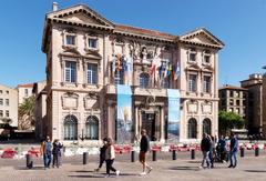 interesting buildings in Marseille