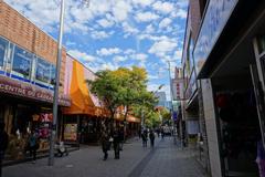 Chinatown gate in Ville-Marie, Montréal