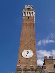 Torre del Mangia in Siena, Italy