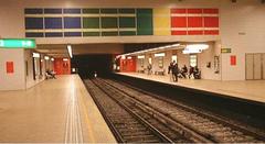 Platforms of line 2 in Hallepoort / Porte de Hal station, Brussels metro