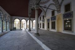 Exterior view of Atik Valide Mosque