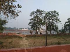 Pavapuri Jal Mandir view from the road