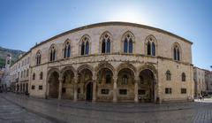 Palača Sponza in Dubrovnik