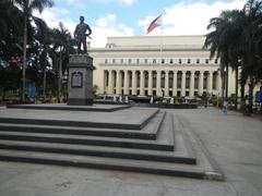 Binondo Church and Plaza San Lorenzo Ruiz in Manila Chinatown during Chinese New Year