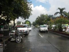 Liwasang Bonifacio gateway in Manila with Jones Bridge in the background