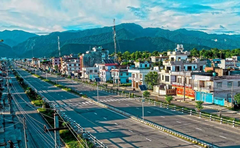 Butwal-Bhairahawa road on Siddhartha Highway, Lumbini province, Nepal