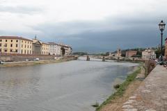 street lights in Florence at night