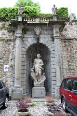 architectural scene in Piazza Terzi, Bergamo