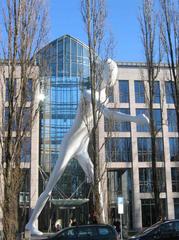 Walking Man sculpture in Munich