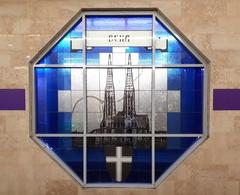 stained-glass window at Dunaiskaya metro station