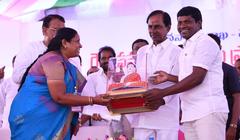 CM KCR in Raythu Samanvaya Samithi event