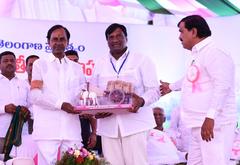 CM KCR in Raythu Samanvaya Samithi meeting