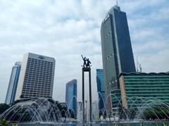 Jakarta Monument and roundabout