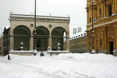 Feldherrnhalle and Odeonsplatz covered in snow in Munich