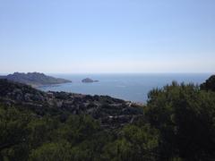 Calanques marseillaises landscape