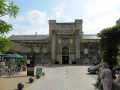 Entrance to Oxford Gaol