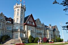 Wide view of the Magdalena Palace in Santander