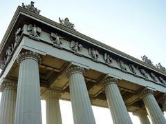 Moscow Triumphal Gate top