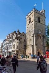 Carfax Tower in Oxford with shops and K2 telephone kiosk along Queens Street