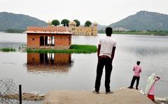 Jal Mahal Palace in Jaipur, India