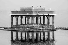 architecture accompanying Jal Mahal in Rajasthan