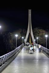 Bridge over river Vishwamitri at Sayaji Garden