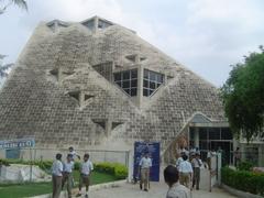 Sayaji Baug planetarium