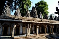 Hatheesing Jain Temple