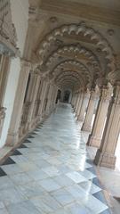 Hatheesingh Jain Temple pillar at Ahmedabad