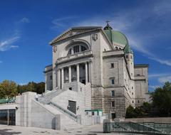 Montreal St. Joseph's Oratory panoramic view