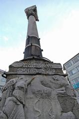 wide angle view of Marcian Column from below