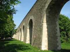 Aqueduct de Louveciennes southwest arches