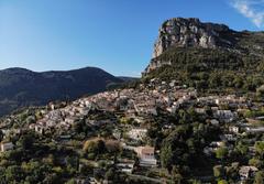 Scenic view of Saint-Jeannet village with Baou de Saint-Jeannet