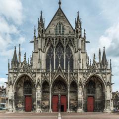 West façade of Saint-Urbain de Troyes basilica