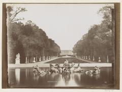 Apollovijver at the Palace of Versailles, ornamental fountainpiece