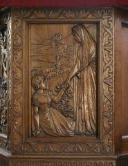 detailed wooden carving on pulpit in Amsterdam monument