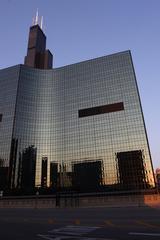 300 South Riverside Plaza in Chicago