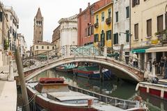 Ponte dei Pugni on Rio di San Barnaba in Venice