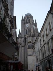 Cathédrale Saint-Pierre Saintes France exterior