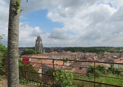 Cathédrale Saint-Pierre in Saintes, Charente-Maritime